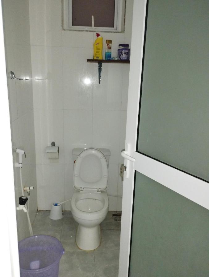 Divine Studio Bed & Breakfast มอมบาซา ภายนอก รูปภาพ